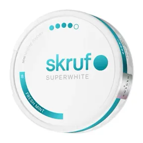 Skruf SUPERWHITE no 60 Fresh Mint Mini Extra Strong